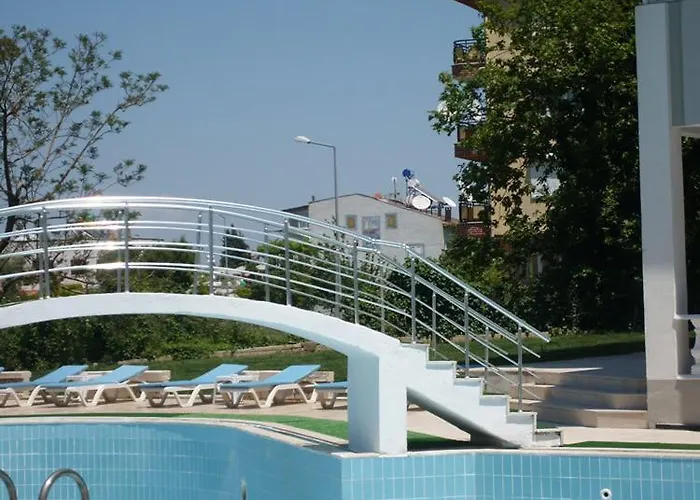 Gold 3* Kusadası