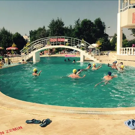 Hotel Gold 3*